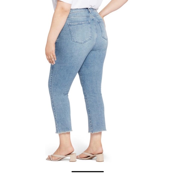 NWT NYDJ Crop Slim Bootcut Jeans - Picture 2 of 9